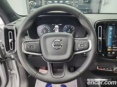 Volvo XC40 2021 2.0 Автомат в Москве № 212839, миниатюра 9