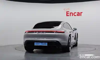 Porsche Taycan 2021 0.1 Автомат в Москве № 213090, миниатюра 11