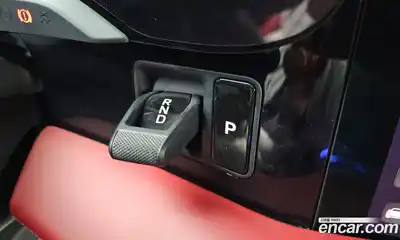 Porsche Taycan 2021 0.1 Автомат в Москве № 213090, миниатюра 3