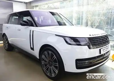 Land Rover Range-Rover 2023 4.4 Автомат в Москве № 213865, миниатюра 2