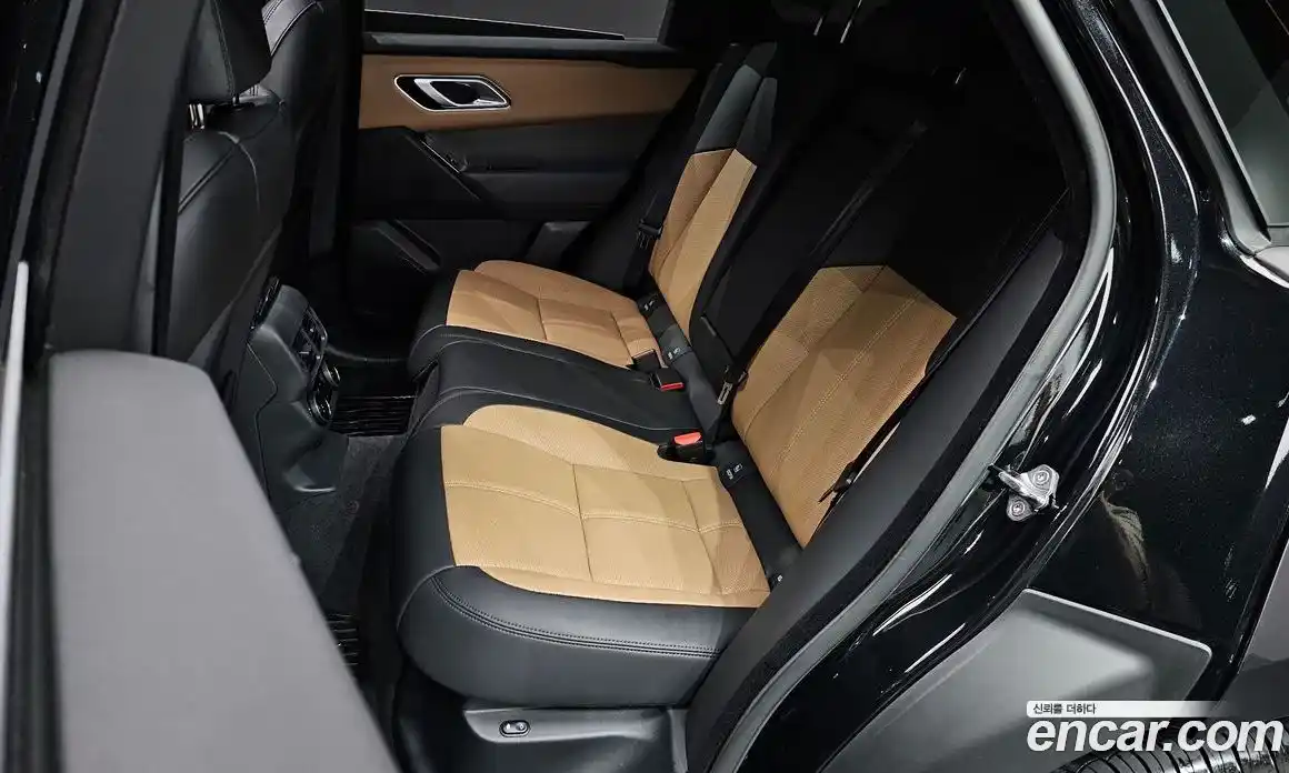 Land Rover Range-Rover Velar 2025 3.0 Автомат в Москве № 213873, фото 13