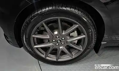 Land Rover Range-Rover Velar 2025 3.0 Автомат в Москве № 213873, миниатюра 5