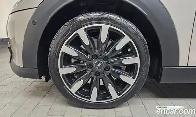 Mini Cooper 2023 2.0 Автомат в Москве № 214038, миниатюра 4