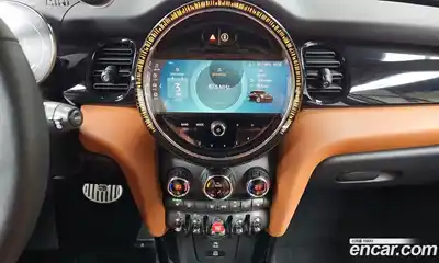 Mini Cooper 2023 2.0 Автомат в Москве № 214038, миниатюра 7