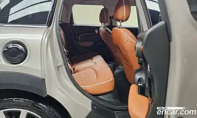 Mini Cooper 2023 2.0 Автомат в Москве № 214038, миниатюра 8