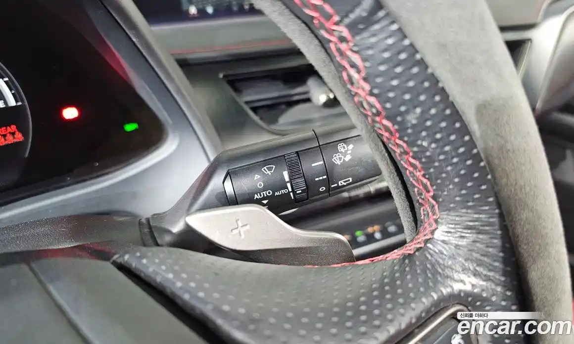 Lexus UX 2022 2.0 Автомат в Москве № 214614, фото 3