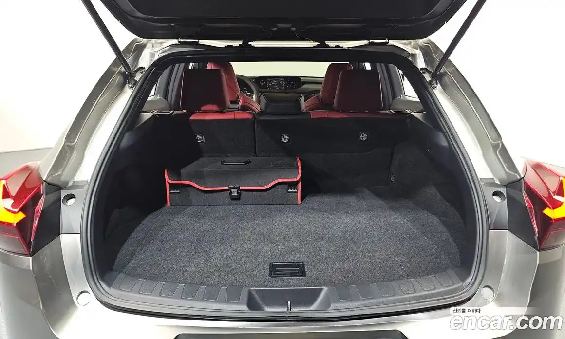 Lexus UX 2022 2.0 Автомат в Москве № 214614, фото 4