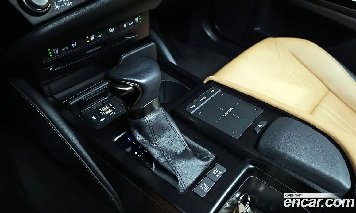 Lexus ES 2022 2.5 Автомат в Москве № 214628, фото 11