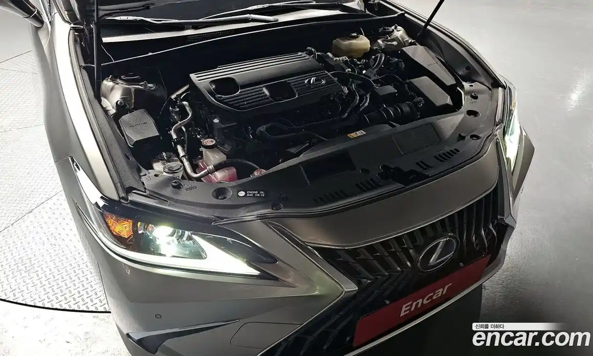 Lexus ES 2022 2.5 Автомат в Москве № 214628, фото 20