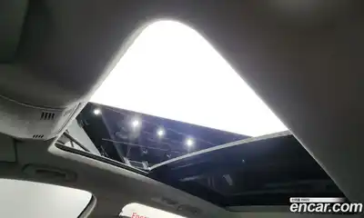 Volkswagen Tiguan 2022 2.0 Автомат в Москве № 215006, миниатюра 4