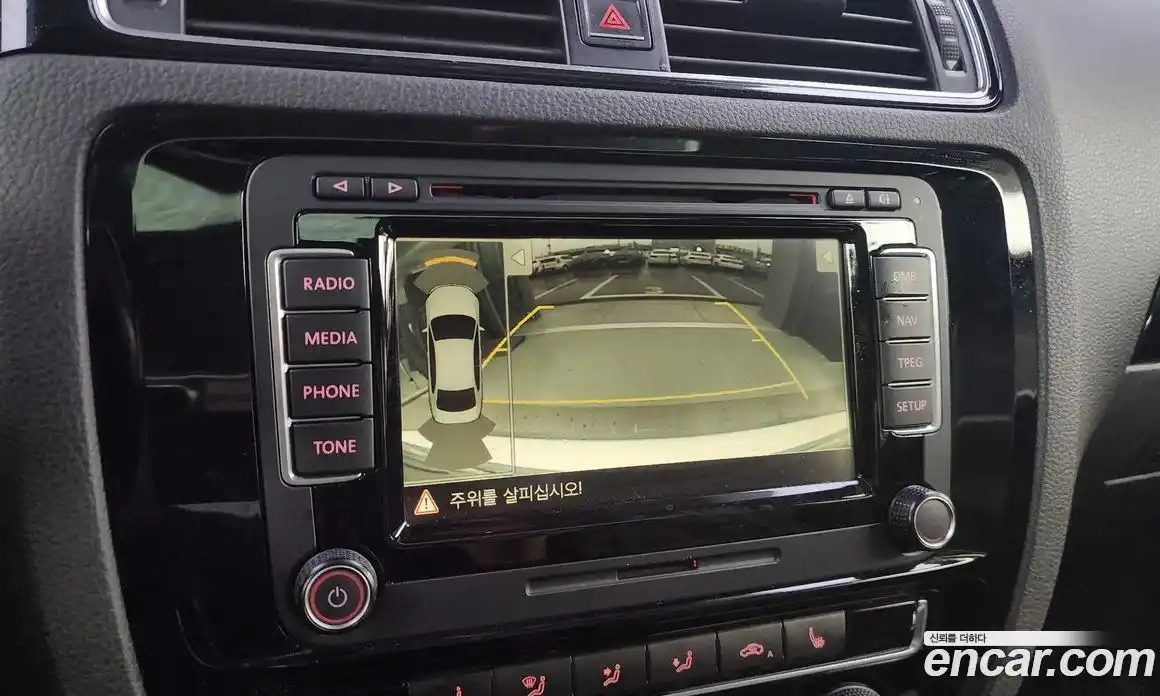 Volkswagen Jetta 2015 2.0 Автомат в Москве № 215315, фото 15