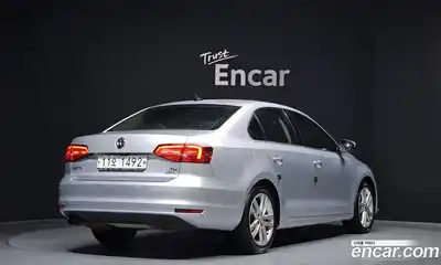 Volkswagen Jetta 2015 2.0 Автомат в Москве № 215315, миниатюра 2