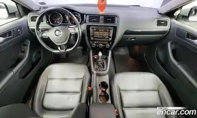 Volkswagen Jetta 2015 2.0 Автомат в Москве № 215315, миниатюра 7