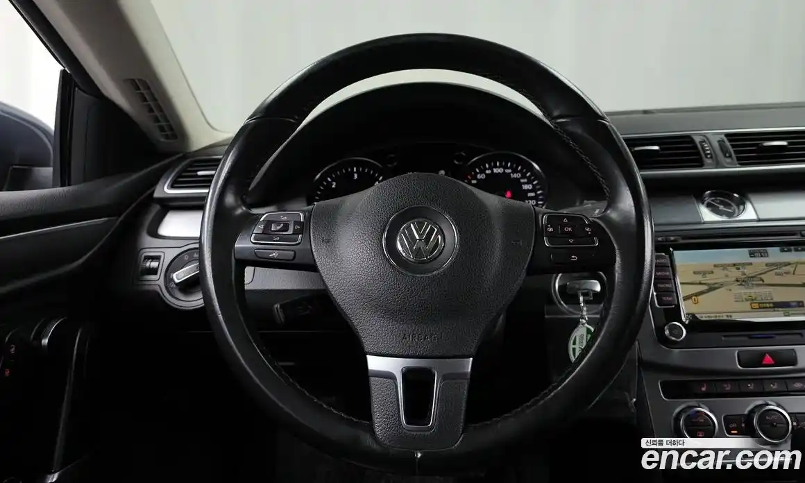Volkswagen CC 2015 2.0 Автомат в Москве № 215319, фото 9