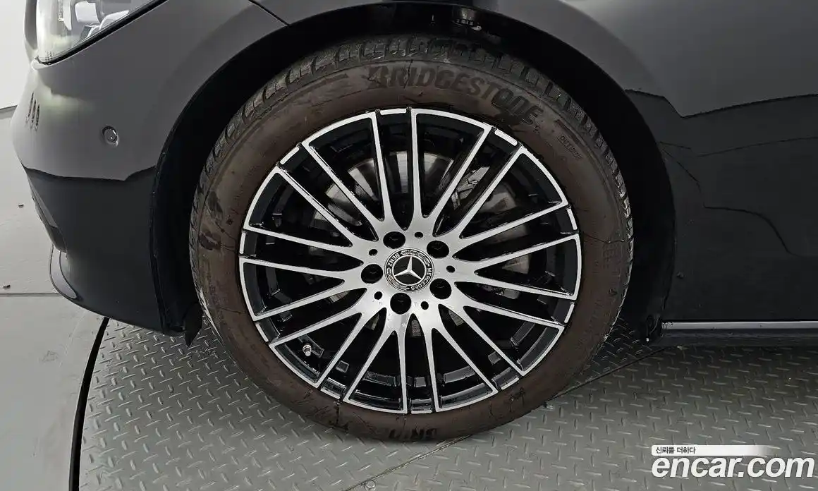 Mercedes-Benz C-Class 2024 2.0 Автомат в Москве № 218339, фото 14