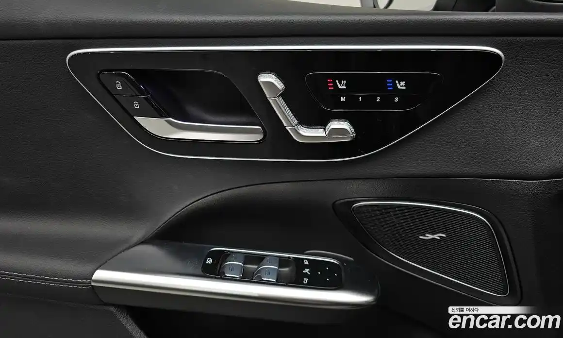 Mercedes-Benz C-Class 2024 2.0 Автомат в Москве № 218339, фото 17