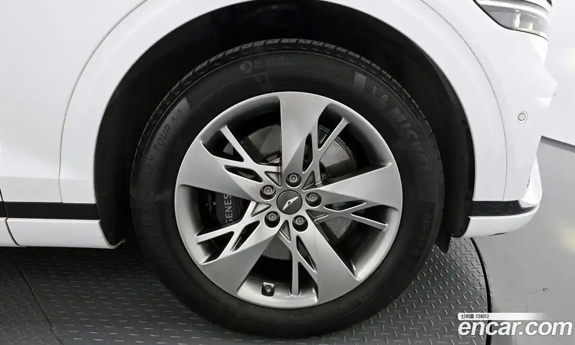 Genesis GV70 2023 2.5 Автомат в Москве № 22013, фото 10