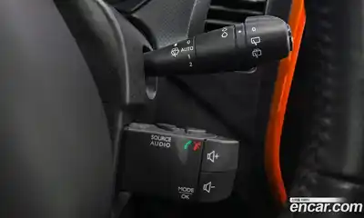 Renault QM3 2015 1.5 Автомат в Москве № 224066, миниатюра 7