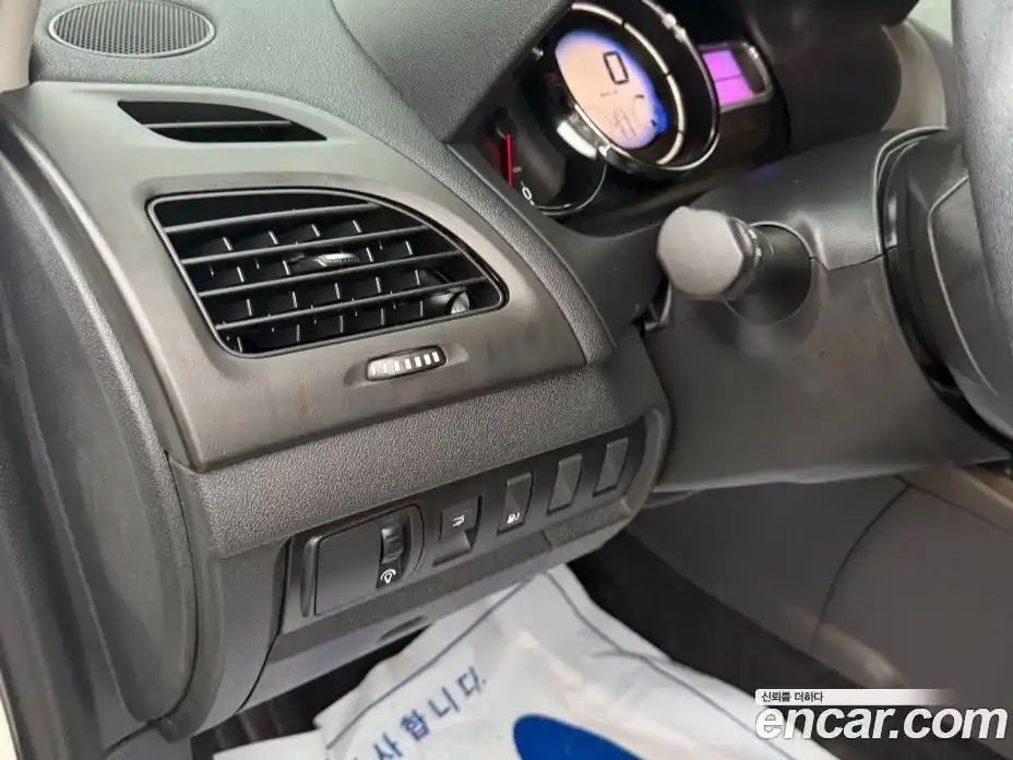 Renault SM3 2015 1.6 Автомат в Москве № 227409, фото 14