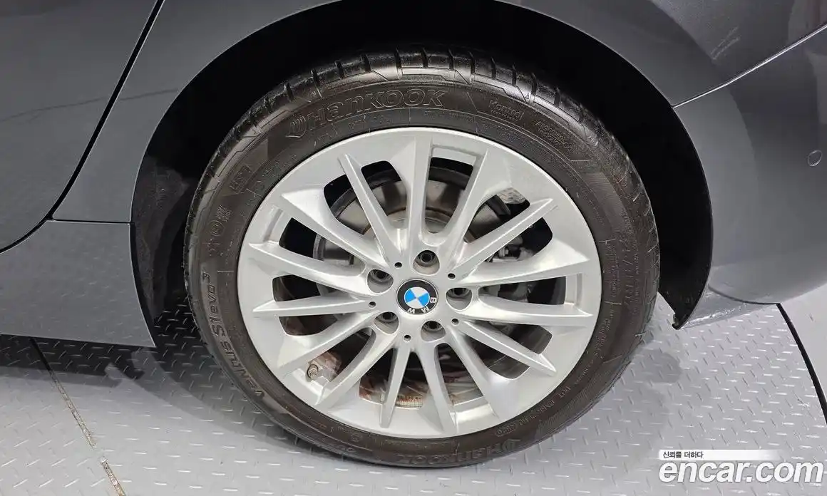 BMW 1-Series 2021 2.0 Автомат в Москве № 227907, фото 4