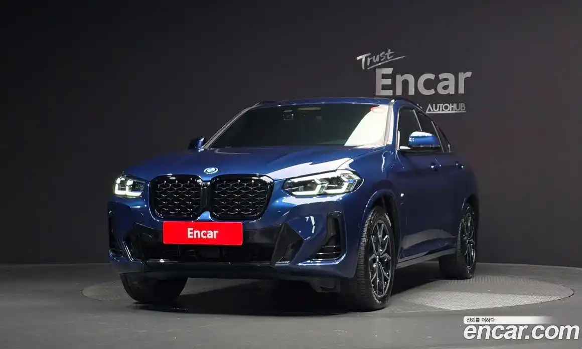 BMW X4 2022 2.0 Автомат в Москве № 228485, фото 1