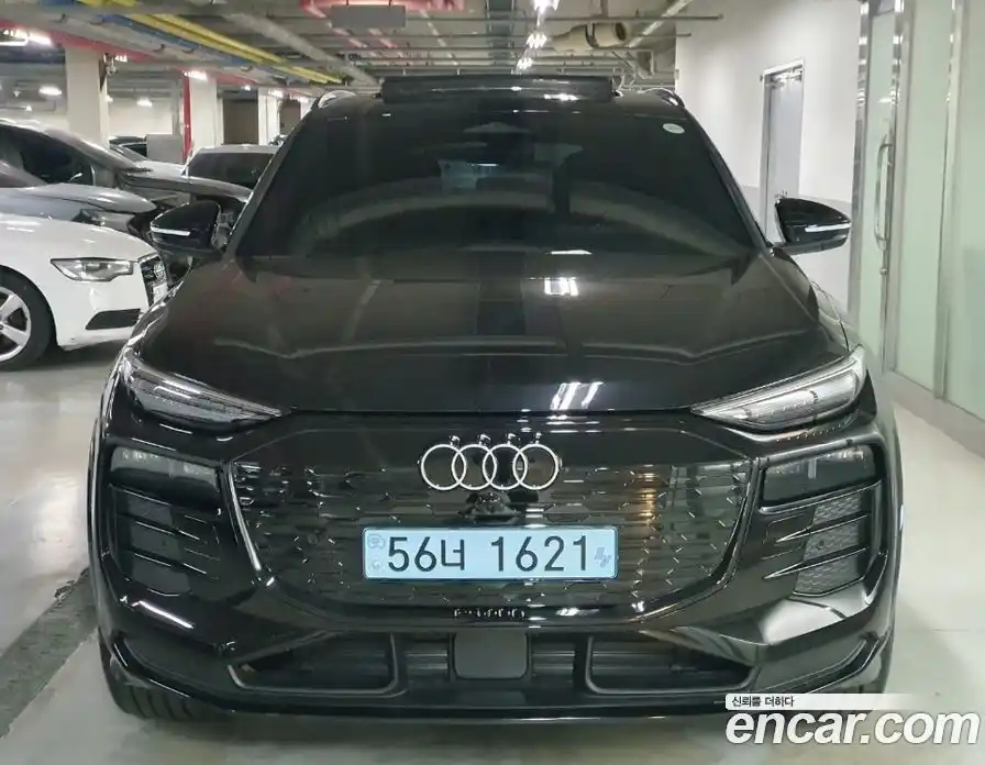 Audi Q6 e-tron 2025 0.2 Автомат в Москве № 230276, фото 3