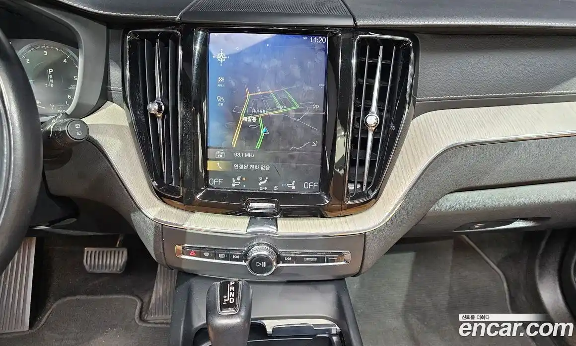 Volvo XC60 2019 2.0 Автомат в Москве № 230609, фото 7