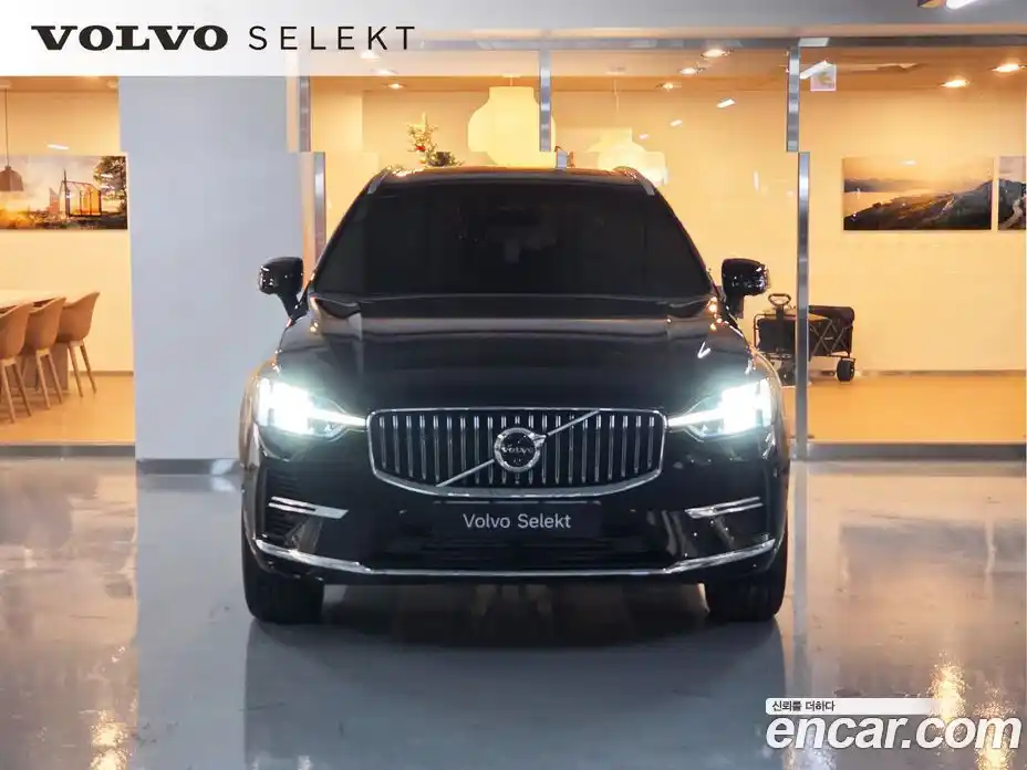 Volvo XC60 2024 2.0 Автомат в Москве № 230789, фото 3