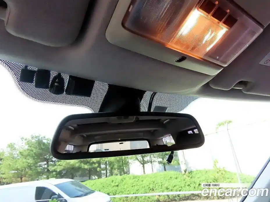 Land Rover Discovery 2008 2.7 Автомат в Москве № 231356, фото 15