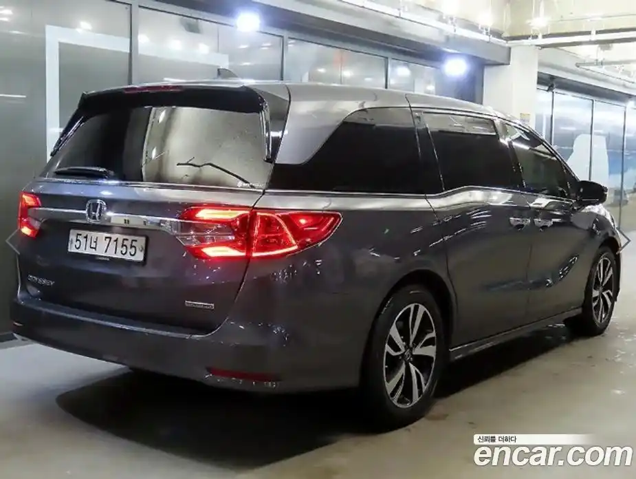 Honda Odyssey 2019 3.5 Автомат в Москве № 232999, фото 4