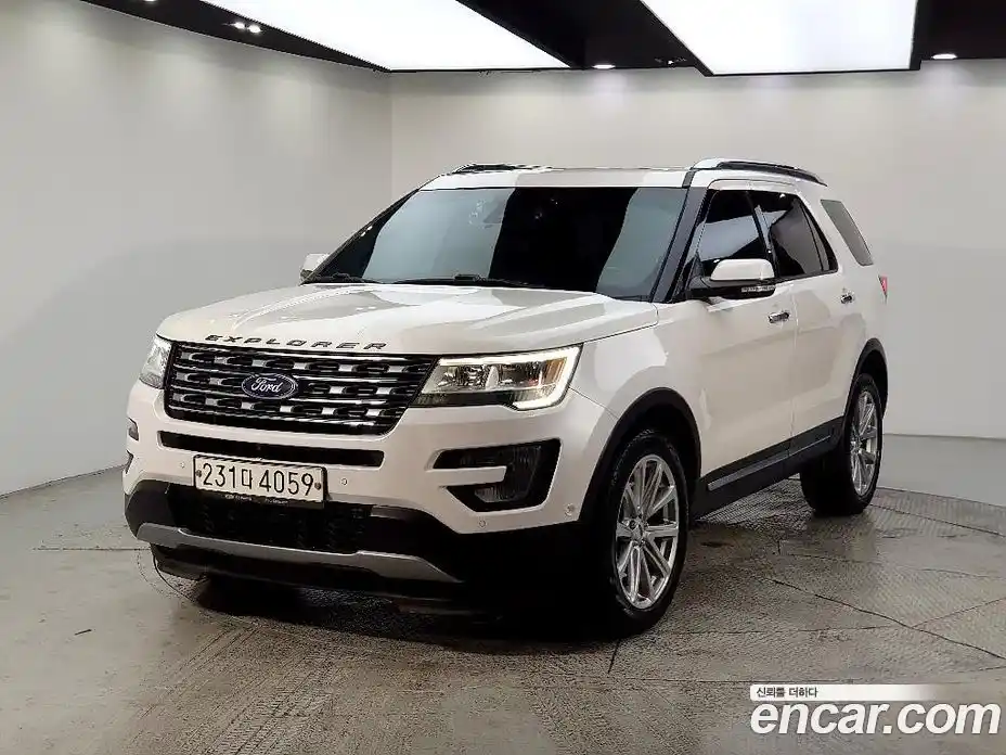 Ford Explorer 2017 2.3 Автомат в Москве № 233706, фото 1