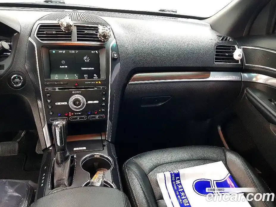 Ford Explorer 2017 2.3 Автомат в Москве № 233706, фото 9