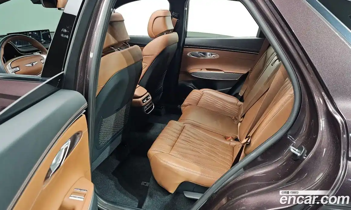 Genesis GV70 2022 2.2 Автомат в Москве № 23675, фото 16