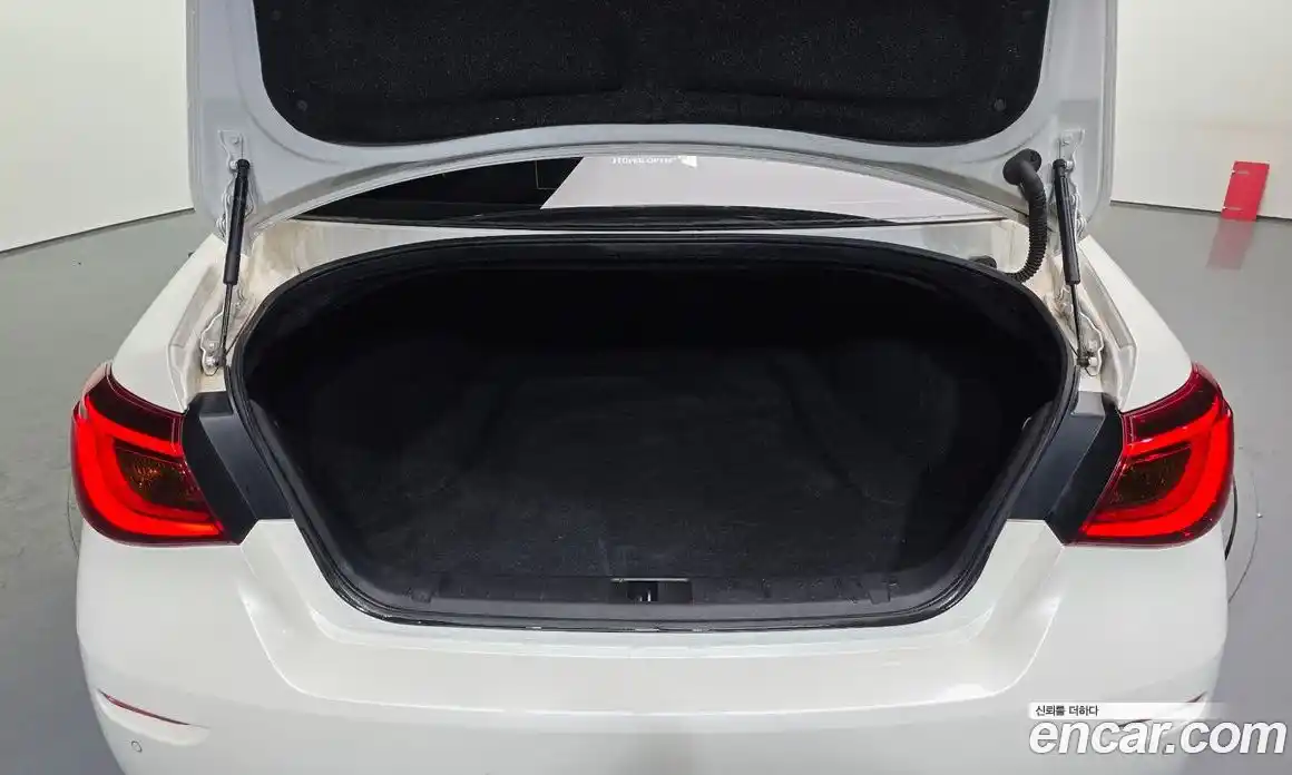 Infiniti Q70 2017 3.7 Автомат в Москве № 249635, фото 13