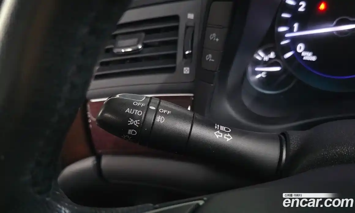 Infiniti Q70 2017 3.7 Автомат в Москве № 249635, фото 17