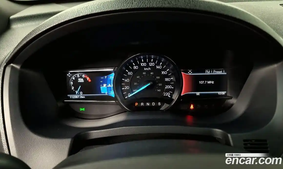 Ford Explorer 2017 2.3 Автомат в Москве № 255618, фото 19