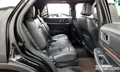 Ford Explorer 2017 2.3 Автомат в Москве № 255618, миниатюра 10
