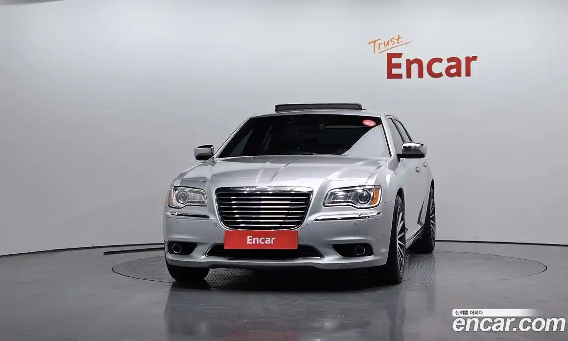 Chrysler 300C 2012 3.0 Автомат в Москве № 256741, фото 3