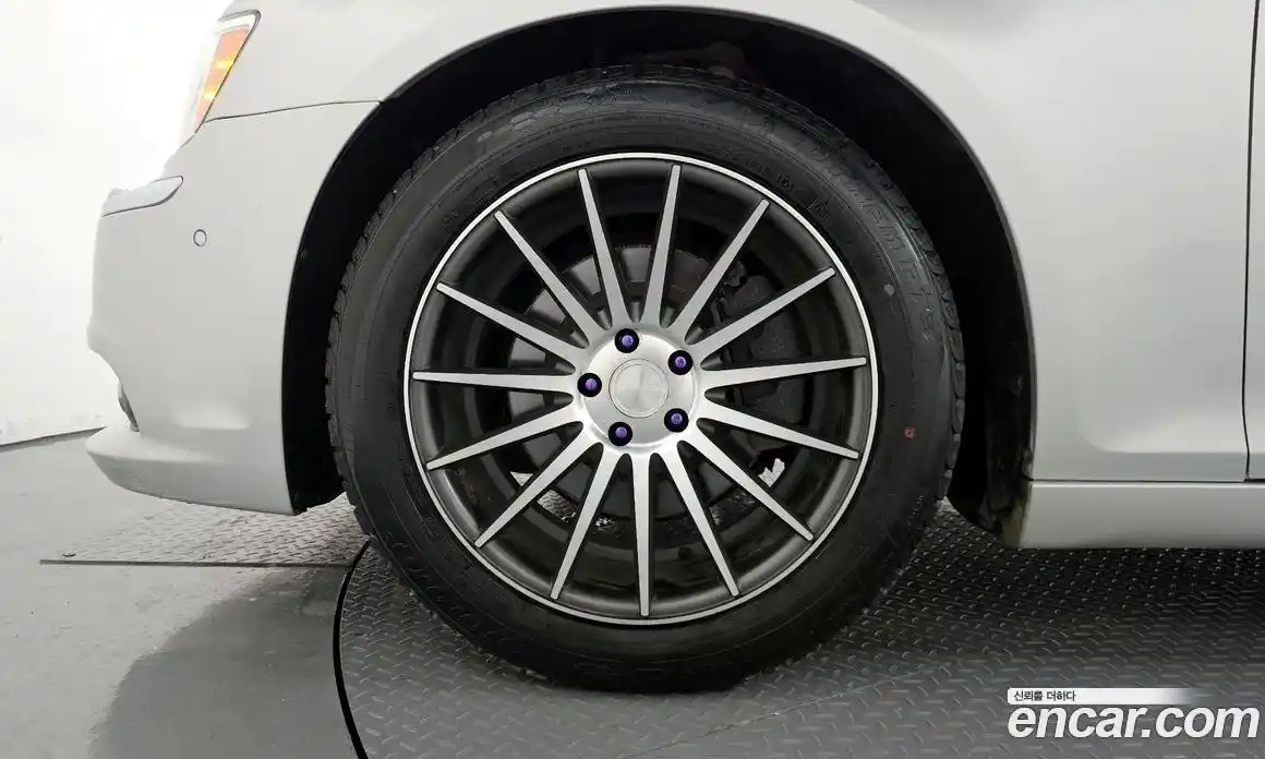 Chrysler 300C 2012 3.0 Автомат в Москве № 256741, фото 5