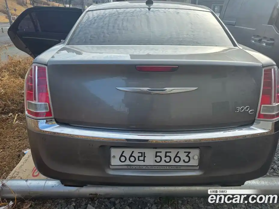 Chrysler 300C 2012 3.0 Автомат в Москве № 258171, фото 16