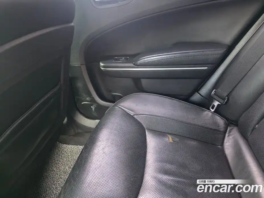 Chrysler 300C 2012 3.0 Автомат в Москве № 258171, фото 19