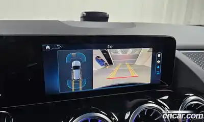 Mercedes-Benz GLA-Class 2025 2.0 Автомат в Москве № 261872, миниатюра 2