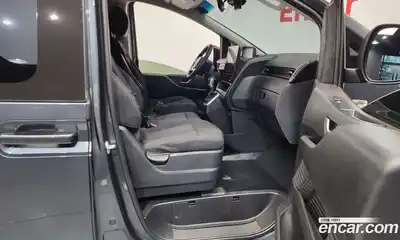 Hyundai Staria 2023 2.2 Автомат в Москве № 266613, миниатюра 8
