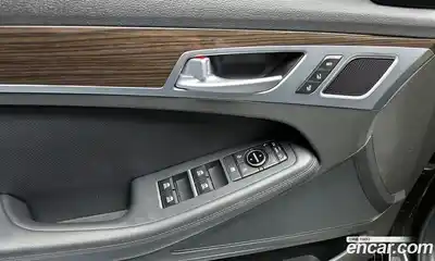 Genesis G80 2018 3.3 Автомат в Москве № 26724, миниатюра 3