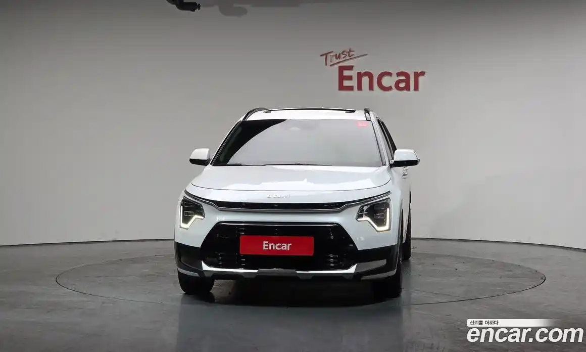 Kia Niro 2023 1.6 Автомат в Москве № 269736, фото 19