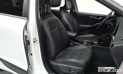 Kia Niro 2023 1.6 Автомат в Москве № 269736, миниатюра 6