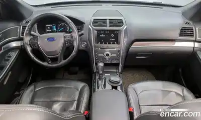Ford Explorer 2018 2.3 Автомат в Москве № 273013, миниатюра 3