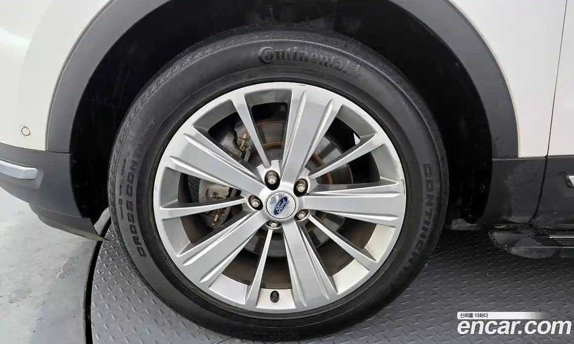 Ford Explorer 2018 2.3 Автомат в Москве № 273013, фото 10