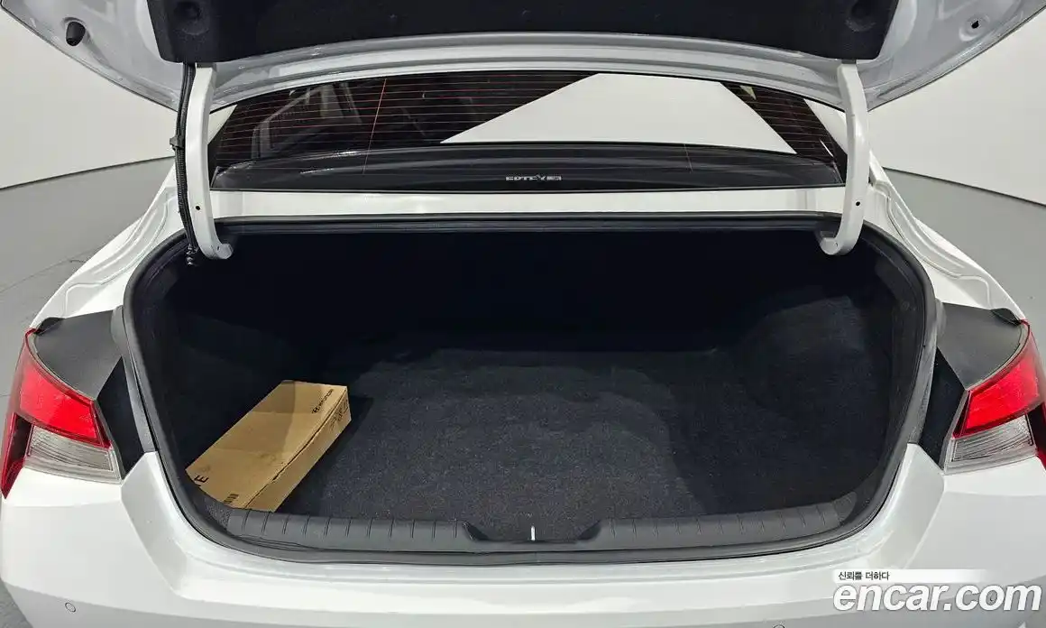 Hyundai Avante 2021 1.6 Автомат в Москве № 2750, фото 20