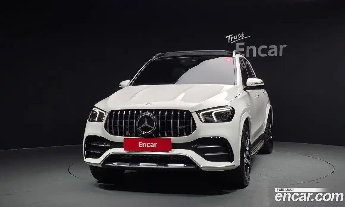 Mercedes-Benz GLE-Class 2023 3.0 Автомат в Москве № 287225, фото 8